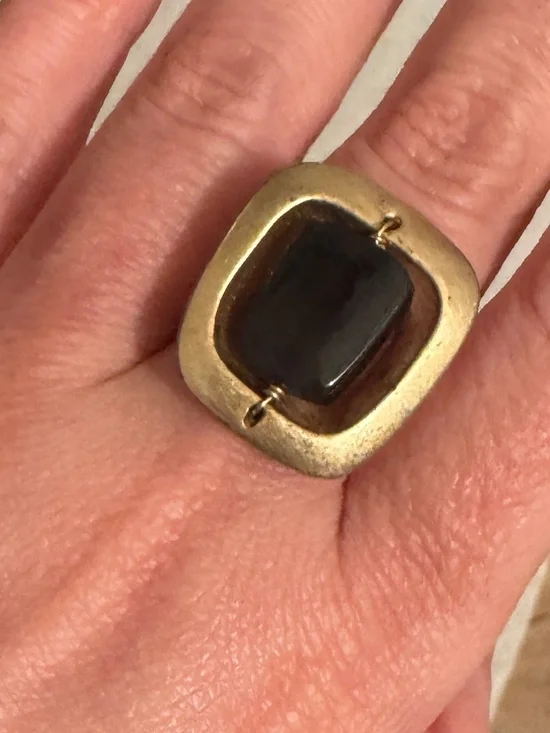 Statement ring - Picture 3 of 3